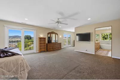 554 Lone Oak Drive, Thousand Oaks, CA 91362 - Photo 30