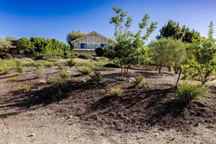 554 Lone Oak Dr, Thousand Oaks, CA 91362 - Photo 70