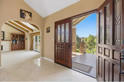 554 Lone Oak Drive, Thousand Oaks, CA 91362 - Photo 14