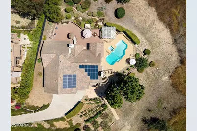 554 Lone Oak Drive, Thousand Oaks, CA 91362 - Photo 8