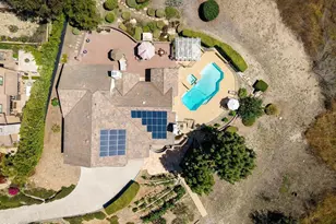 554 Lone Oak Dr, Thousand Oaks, CA 91362 - Photo 8