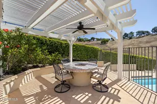 554 Lone Oak Dr, Thousand Oaks, CA 91362 - Photo 56