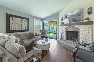 657 Cartpath Pl, Simi Valley, CA 93065 - Photo 6