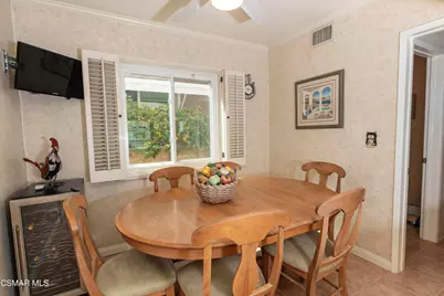 22312 Mobile Street, Woodland Hills, CA 91303 - Photo 14