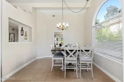 6795 Aviano Drive, Camarillo, CA 93012 - Photo 12