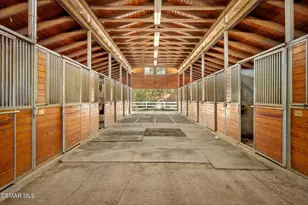 6885 Coyote Canyon Rd, Somis, CA 93066 - Photo 44