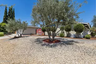 9401 Valjean Ave, North Hills, CA 91343 - Photo 4