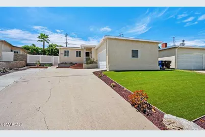26015 Crest Road, Torrance, CA 90505 - Photo 2