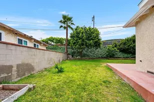 26015 Crest Rd, Torrance, CA 90505 - Photo 32
