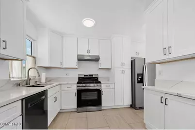 26015 Crest Road, Torrance, CA 90505 - Photo 10