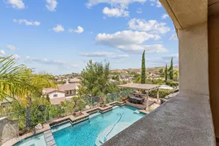 3435 Soft Whisper Ct, Simi Valley, CA 93065 - Photo 8