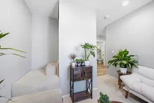 1314 Gonzales Rd, Simi Valley, CA 93063 - Photo 54