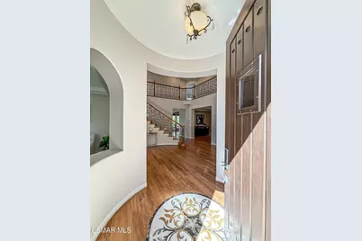 1479 Honey Creek Court, Newbury Park, CA 91320 - Photo 10