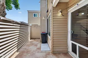 9946 Sepulveda Blvd, Los Angeles, CA 91345 - Photo 12