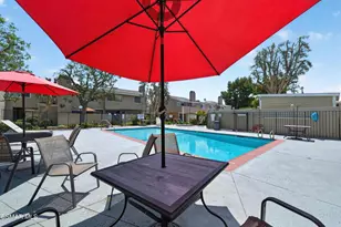 9946 Sepulveda Blvd, Los Angeles, CA 91345 - Photo 24