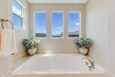 13112 Canyon Wren Court, Moorpark, CA 93021 - Photo 36