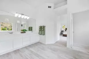 3098 Espana Ln, Thousand Oaks, CA 91362 - Photo 24