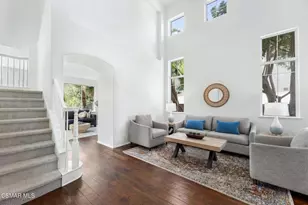3098 Espana Ln, Thousand Oaks, CA 91362 - Photo 10