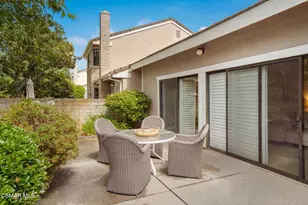 2944 Shadow Brook Ln, Westlake Village, CA 91361 - Photo 8