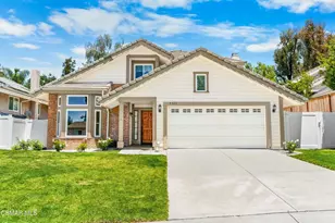 6421 Smoke Tree Ave, Oak Park, CA 91377 - Photo 2