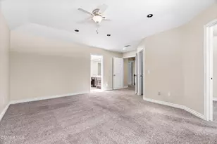 6421 Smoke Tree Ave, Oak Park, CA 91377 - Photo 36