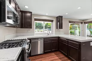 6421 Smoke Tree Ave, Oak Park, CA 91377 - Photo 26