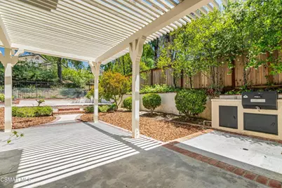 6421 Smoke Tree Avenue, Oak Park, CA 91377 - Photo 50