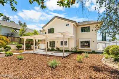 6421 Smoke Tree Avenue, Oak Park, CA 91377 - Photo 48