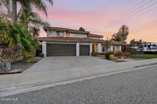 11607 E Buttercreek Rd, Moorpark, CA 93021 - Photo 8