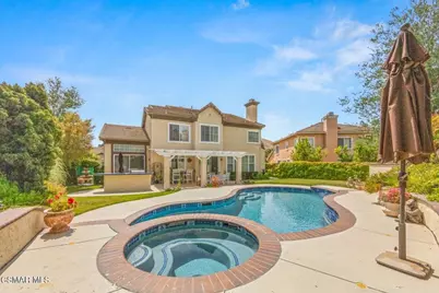 239 Chantilly Circle, Simi Valley, CA 93065 - Photo 26