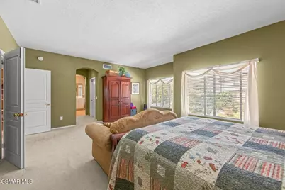 239 Chantilly Circle, Simi Valley, CA 93065 - Photo 14