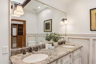 6145 Fairview Pl, Agoura Hills, CA 91301 - Photo 48