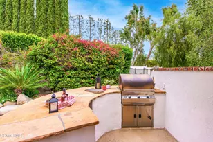 6145 Fairview Pl, Agoura Hills, CA 91301 - Photo 28
