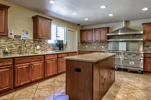144 La Fortuna, Newbury Park, CA 91320 - Photo 64