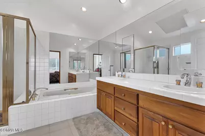9801 Lubao Avenue, Chatsworth, CA 91311 - Photo 38