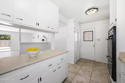 1870 Burch Avenue, Simi Valley, CA 93063 - Photo 10