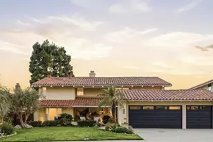 987 Brookview Ave, Westlake Village, CA 91361 - Photo 2