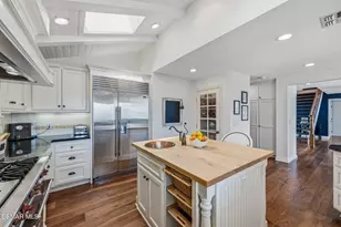 987 Brookview Ave, Westlake Village, CA 91361 - Photo 22