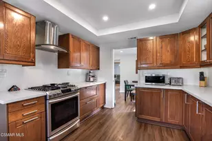 5303 Mark Ct, Agoura Hills, CA 91301 - Photo 6