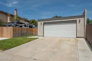 624 Paseo Montecito, Newbury Park, CA 91320 - Photo 2