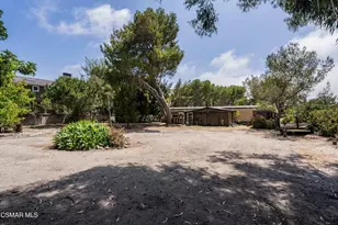 6749 Zumirez Dr, Malibu, CA 90265 - Photo 48
