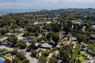 6749 Zumirez Dr, Malibu, CA 90265 - Photo 44