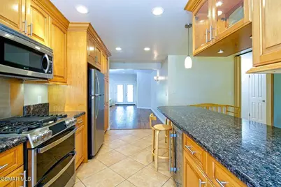 10041 Oso Avenue, Chatsworth, CA 91311 - Photo 8