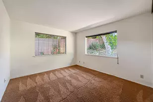 1810 Calle Salto, Thousand Oaks, CA 91360 - Photo 42