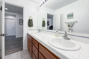 27261 Sterling Grove Ln, Canyon Country, CA 91387 - Photo 44