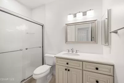 4839 La Vella Drive, Oak Park, CA 91377 - Photo 12