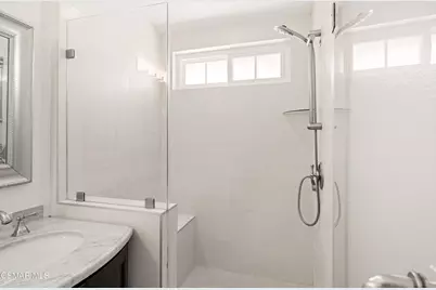 4839 La Vella Drive, Oak Park, CA 91377 - Photo 16