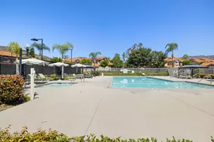 4839 La Vella Dr, Oak Park, CA 91377 - Photo 26