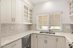 4839 La Vella Dr, Oak Park, CA 91377 - Photo 8