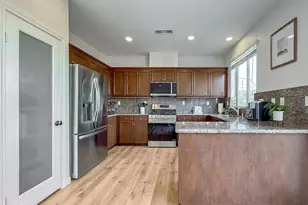 6838 Simmons Way, Moorpark, CA 93021 - Photo 10